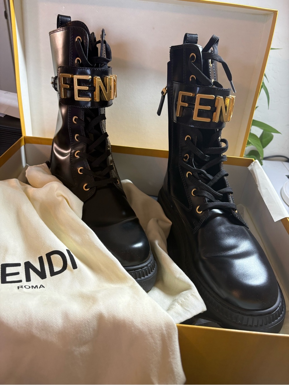 Fendi boots - Picture 12 of 15